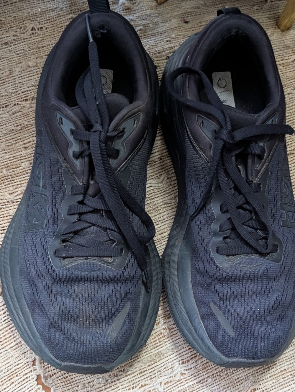Hoka One One Bondi 8 in black size 7 - Picture 2 of 5